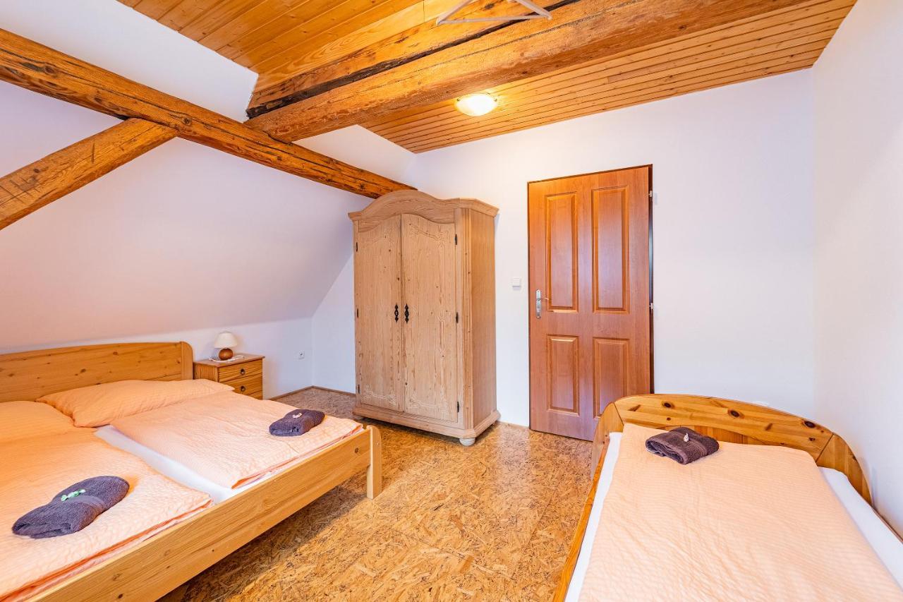 V Zatisi Apartment